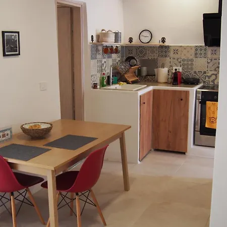 Διαμέρισμα Little House *