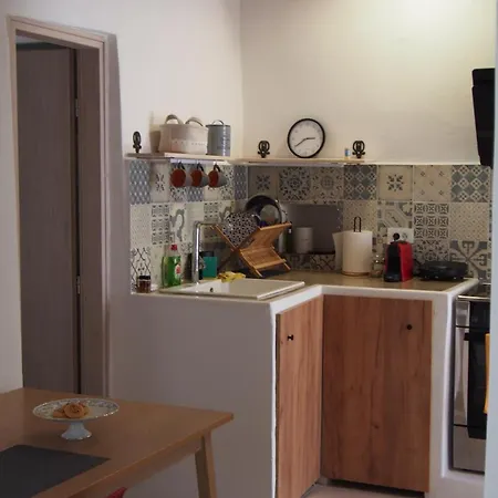 Little House Apartment Kato Petali