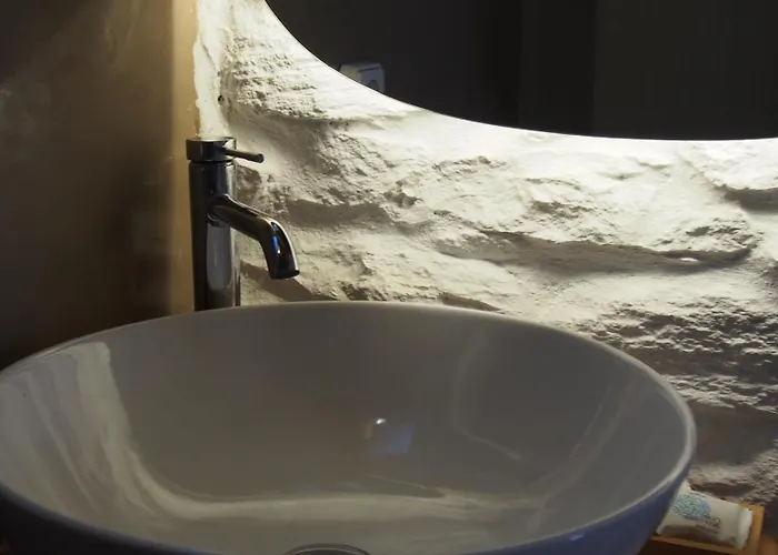 Little House Kato Petali